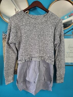 Banana Republic Gray Marled Crewneck Sweater with Attached Hem